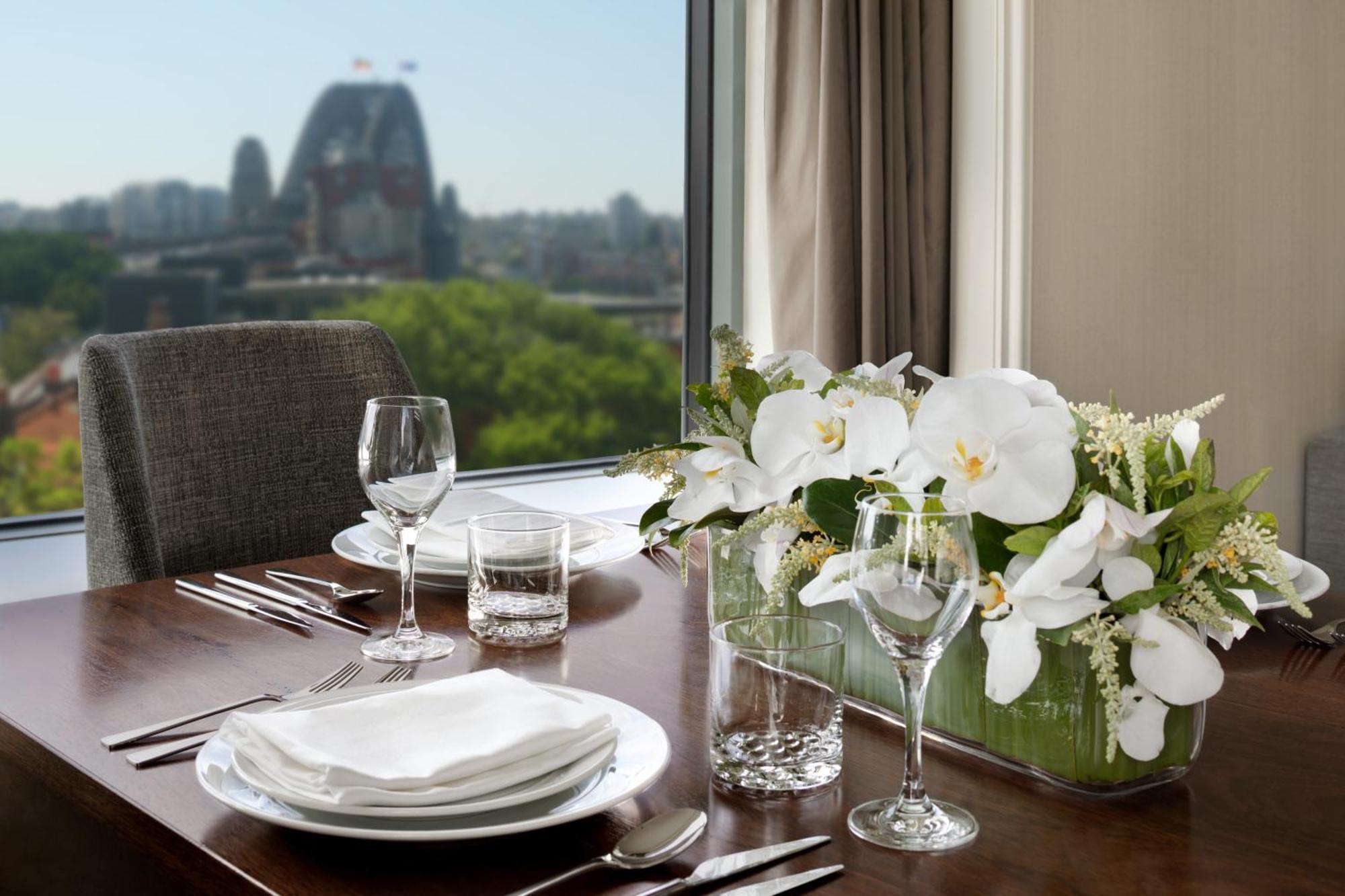 Shangri-La Sydney Exterior photo